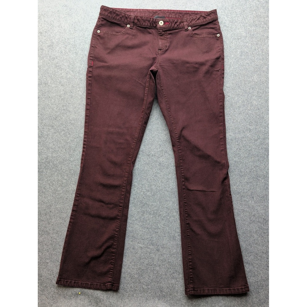 The North Face Women's Plum Chino Jeans Discontinued See Measurements.